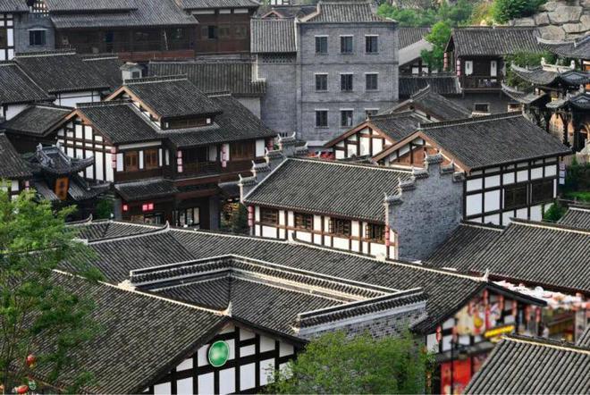 1M高度的对话 | 在福田的街角,链接友好童年